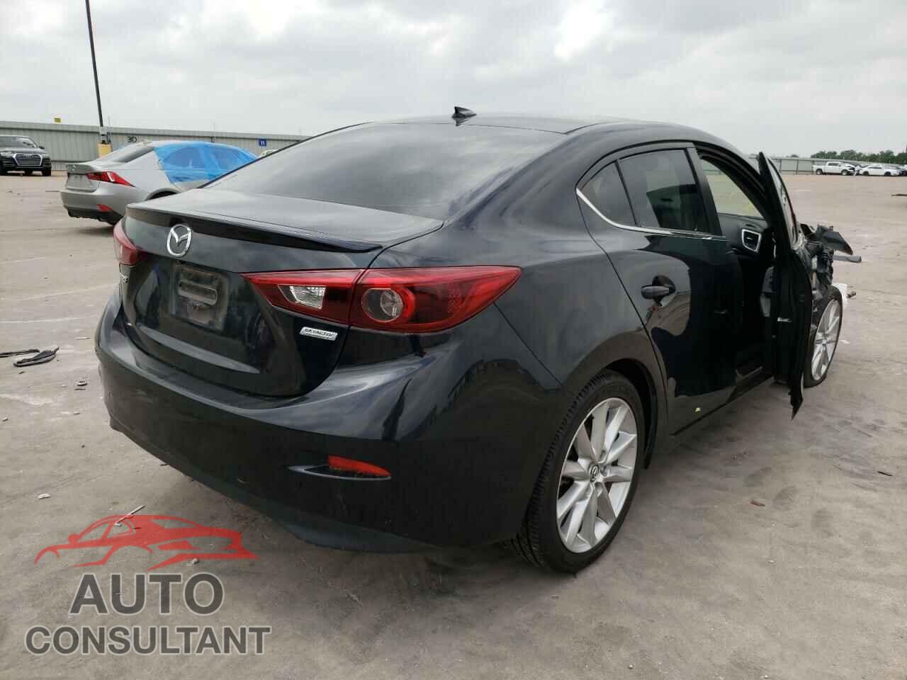 MAZDA 3 2017 - 3MZBN1W39HM138613