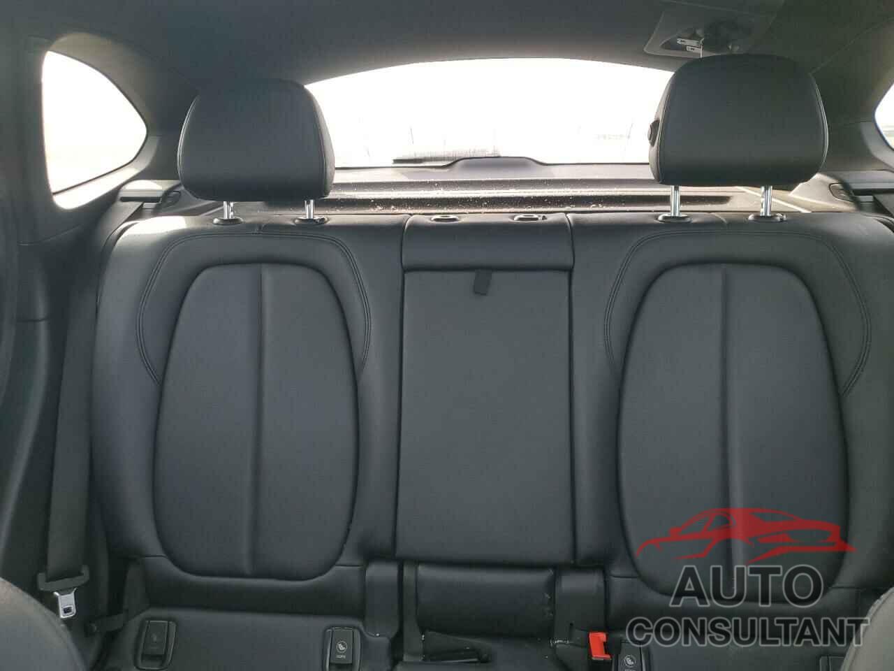 BMW X1 2016 - WBXHT3C39GP883828