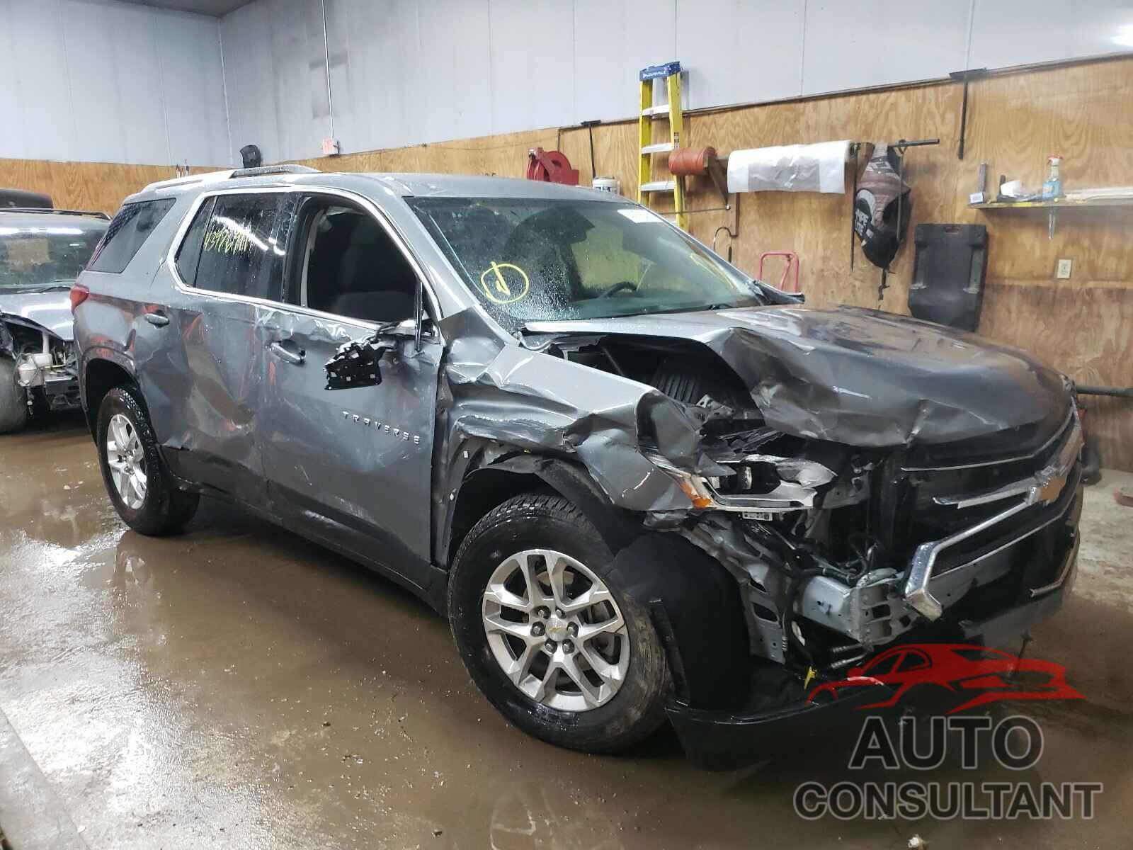 CHEVROLET TRAVERSE 2018 - 1GNEVGKW0JJ114326