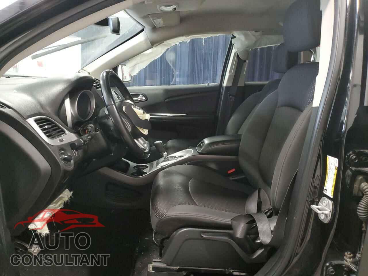 DODGE JOURNEY 2018 - 3C4PDCAB1JT527604