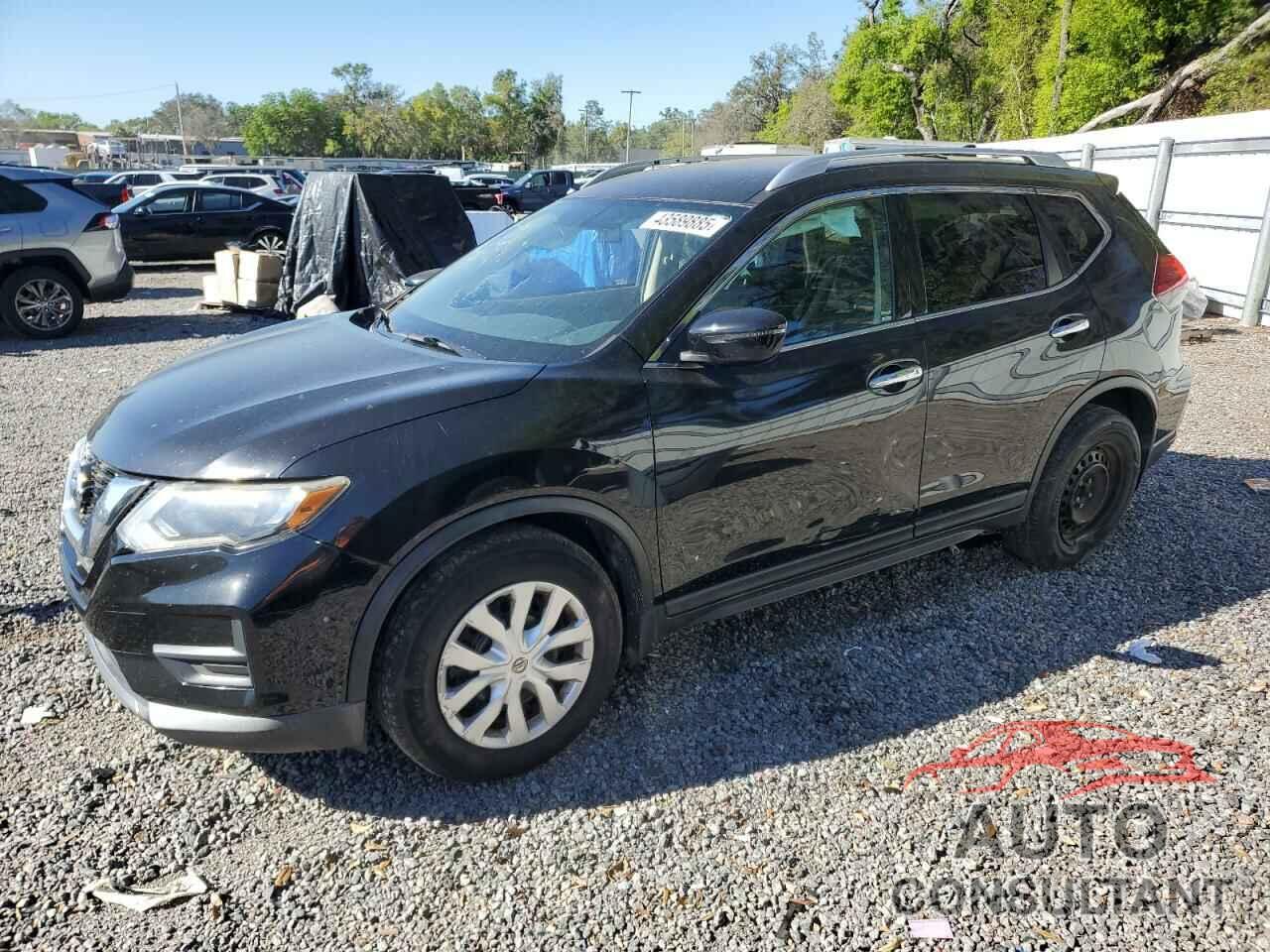 NISSAN ROGUE 2017 - KNMAT2MTXHP524609