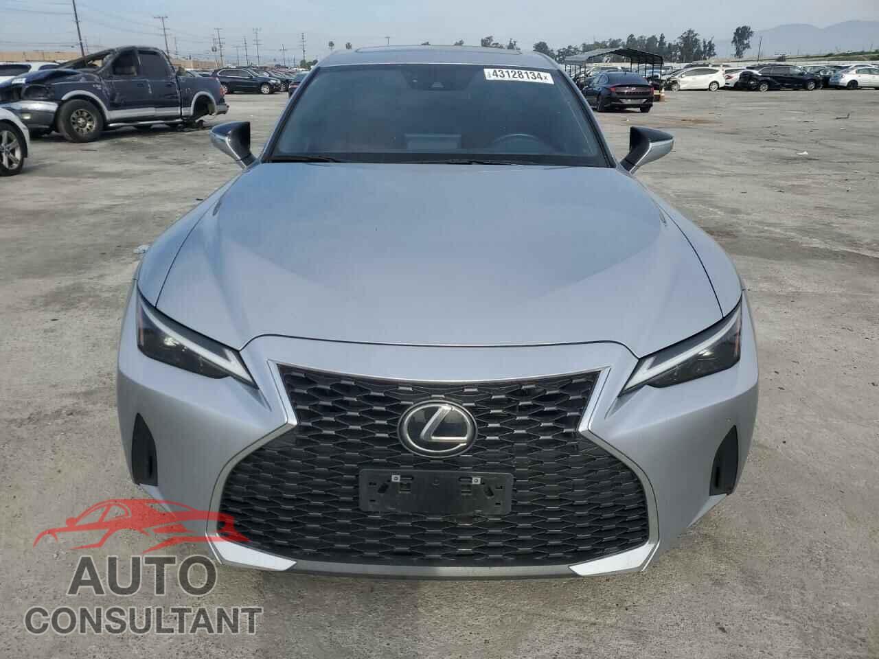 LEXUS IS 2023 - JTHCA1D22P5125427