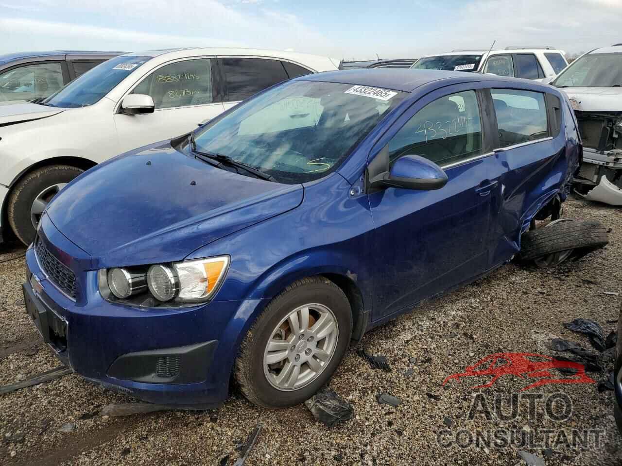 CHEVROLET SONIC 2013 - 1G1JC6SH4D4257722