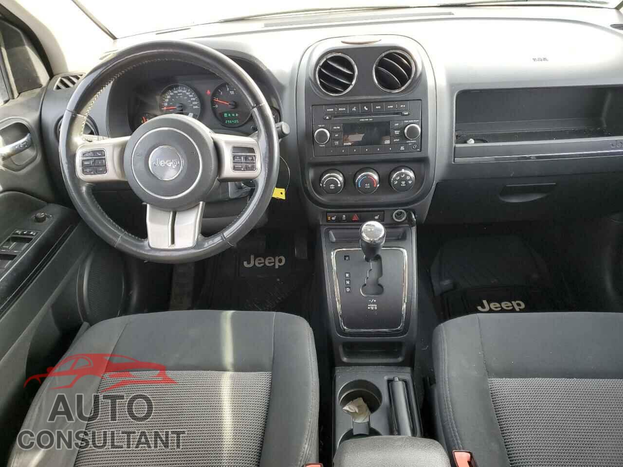 JEEP COMPASS 2011 - 1J4NF4FB2BD258725