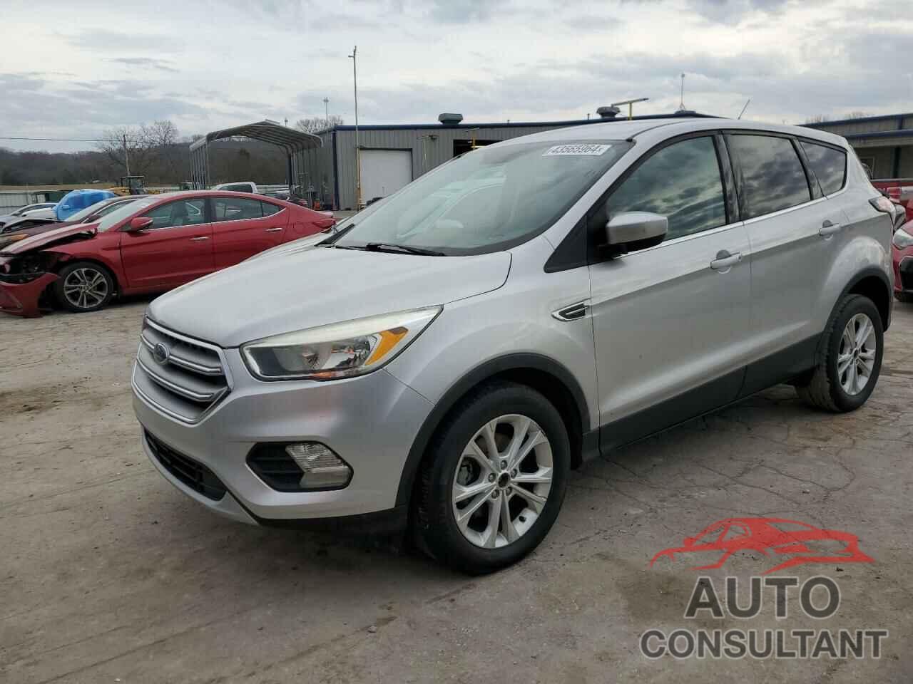 FORD ESCAPE 2017 - 1FMCU0GD7HUA09806