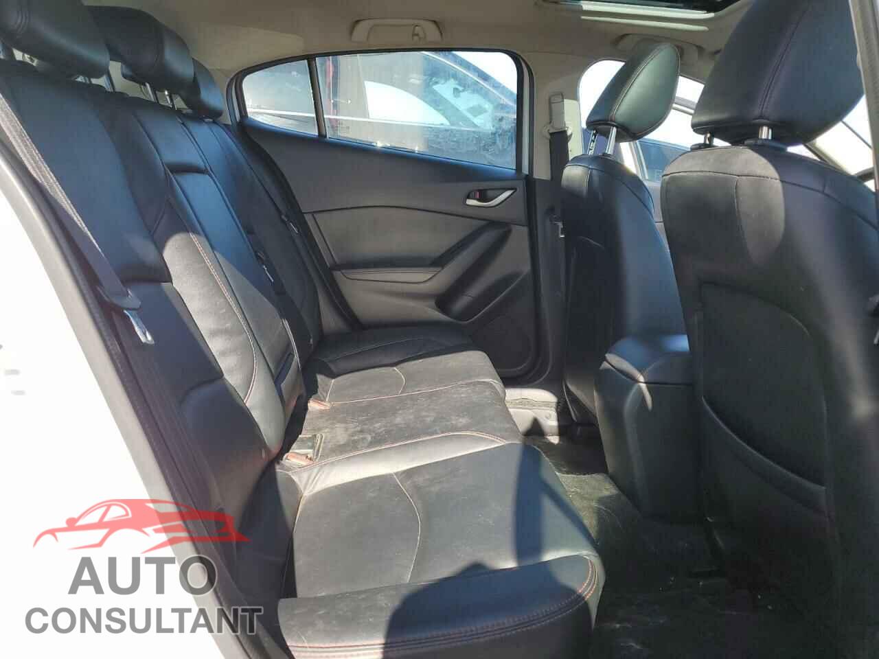 MAZDA 3 2015 - JM1BM1M75F1245499