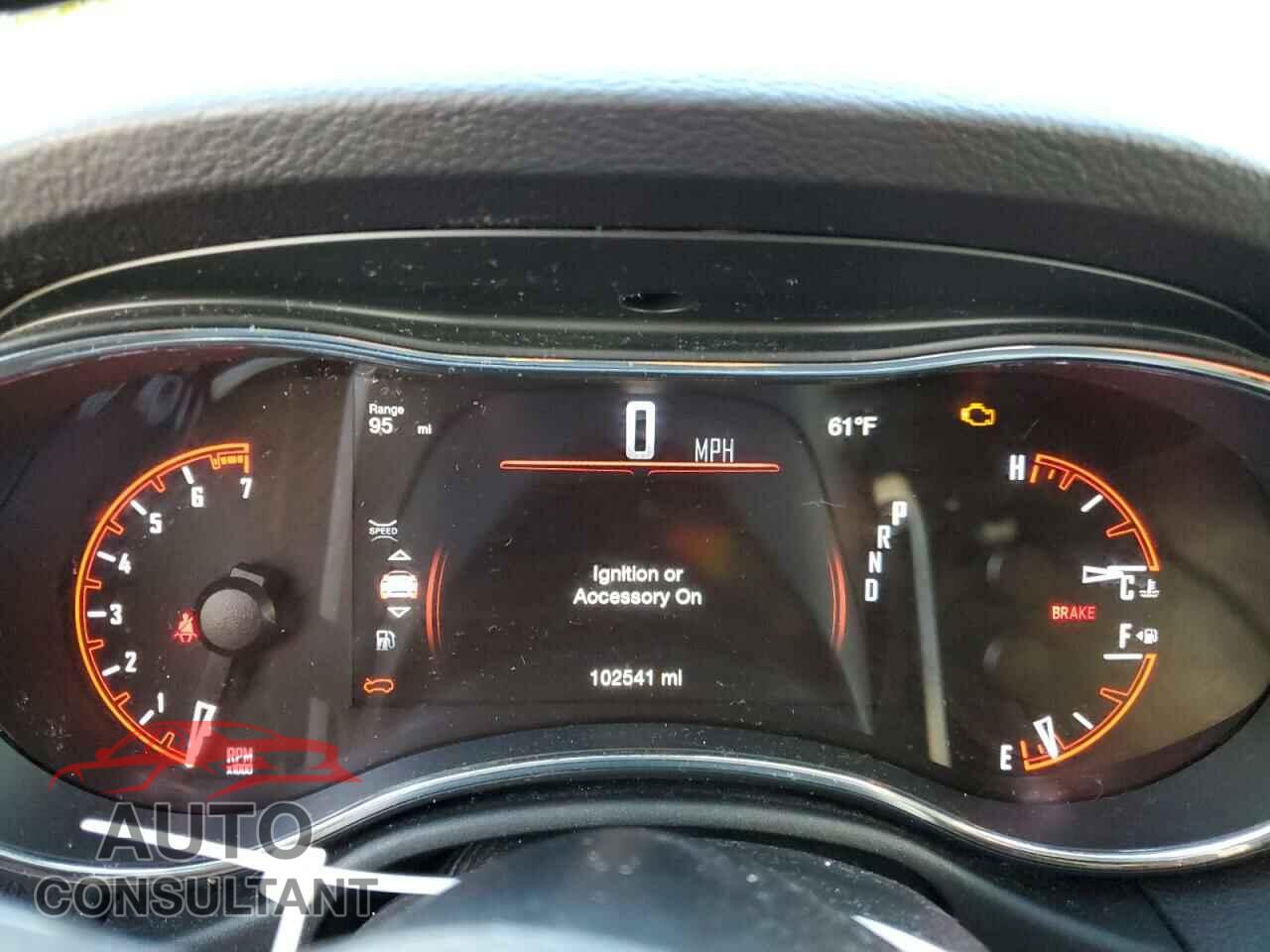DODGE DURANGO 2018 - 1C4RDHAG5JC329220