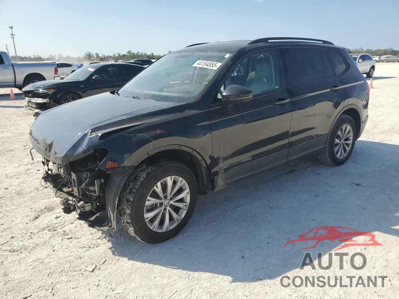 VOLKSWAGEN TIGUAN 2019 - 3VV1B7AX0KM029874