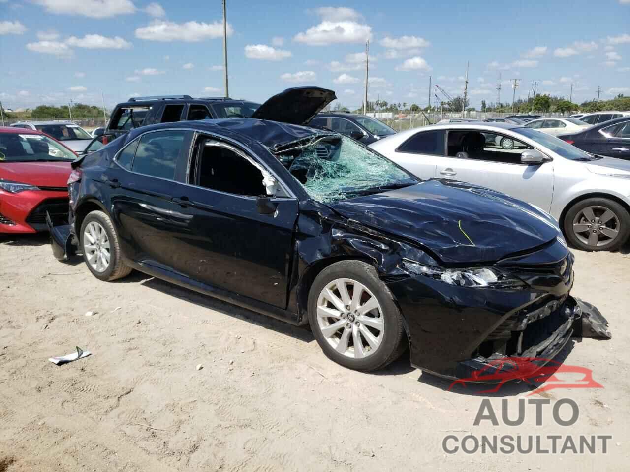 TOYOTA CAMRY 2019 - 4T1B11HK2KU234973