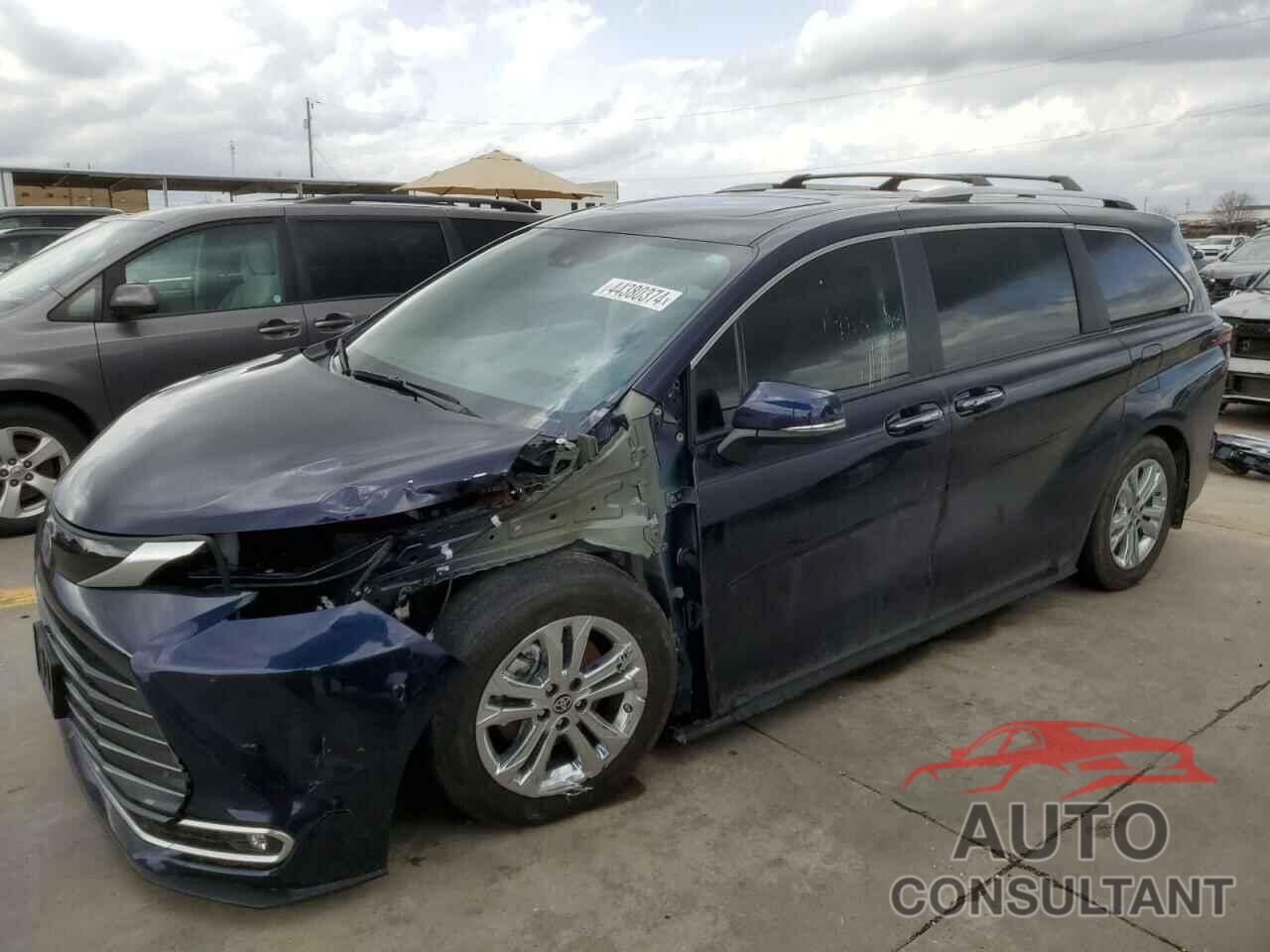 TOYOTA SIENNA 2022 - 5TDESKFC8NS056494