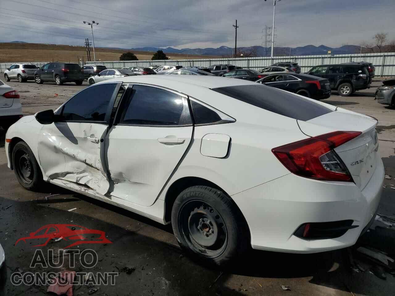 HONDA CIVIC 2018 - 2HGFC2F50JH583202
