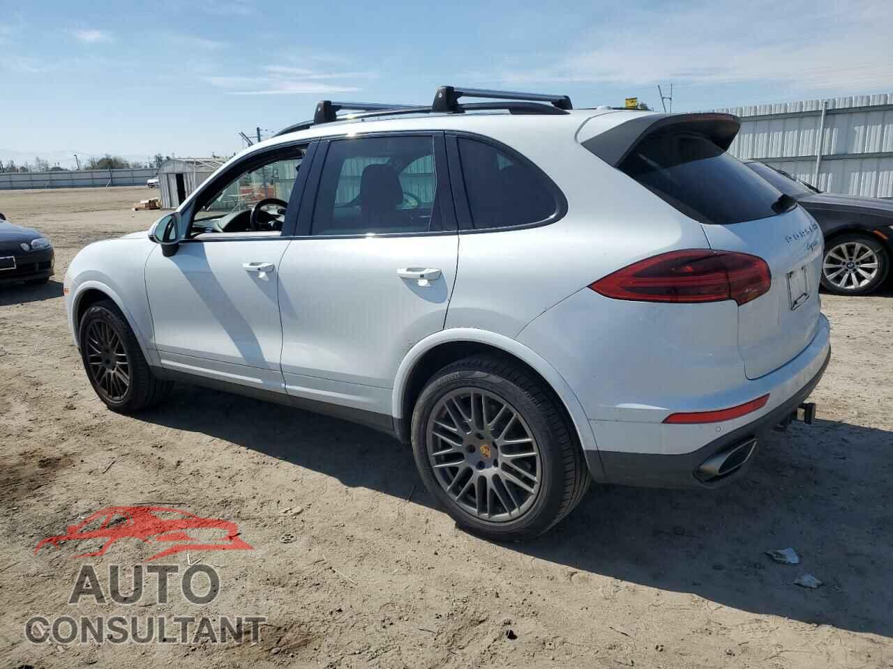 PORSCHE CAYENNE 2017 - WP1AA2A23HKA85721
