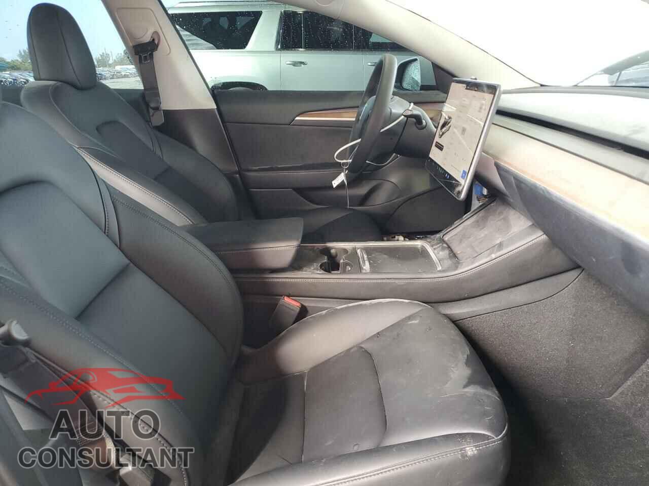 TESLA MODEL 3 2023 - 5YJ3E1EA3PF557504