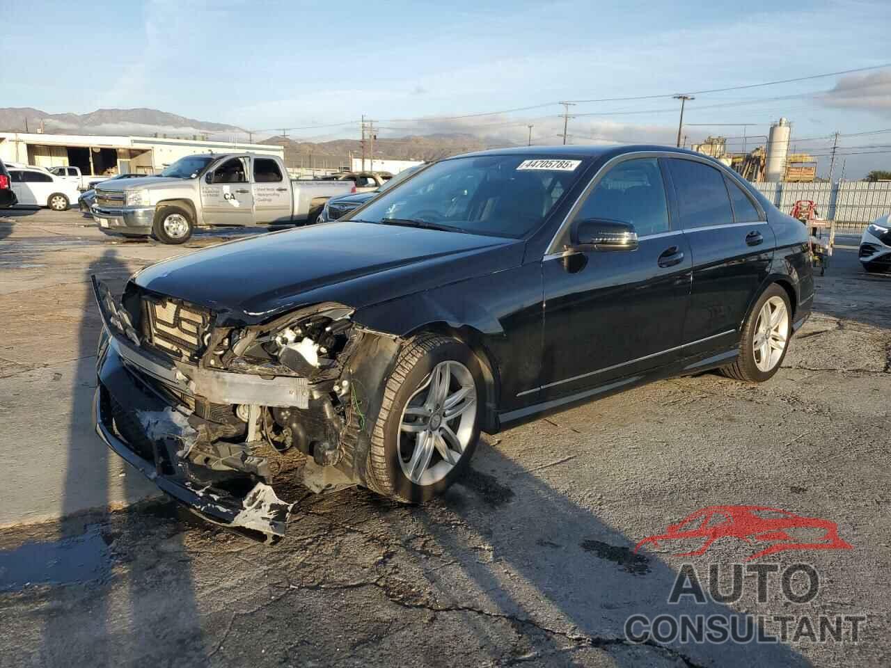 MERCEDES-BENZ C-CLASS 2013 - WDDGF4HBXDA871620