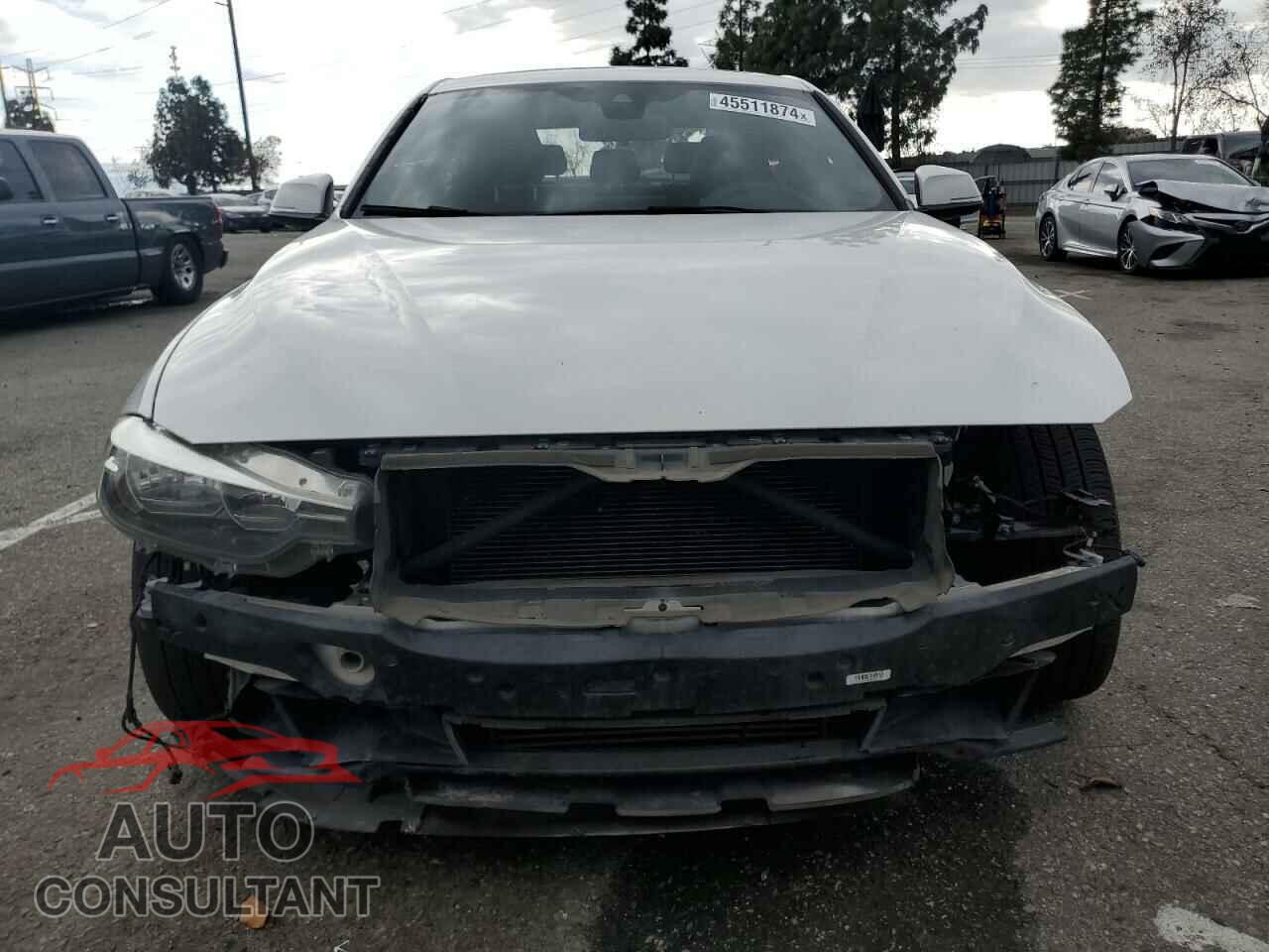 BMW 3 SERIES 2016 - WBA8E9G53GNU28245