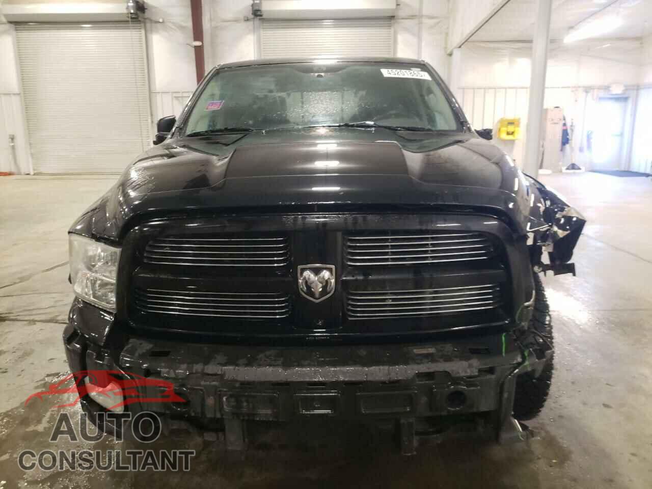 DODGE RAM 1500 2012 - 1C6RD7MT8CS197699