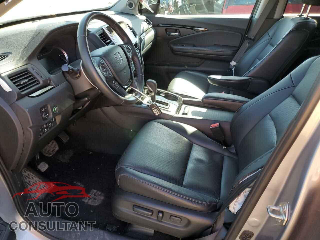 HONDA RIDGELINE 2019 - 5FPYK3F73KB014568