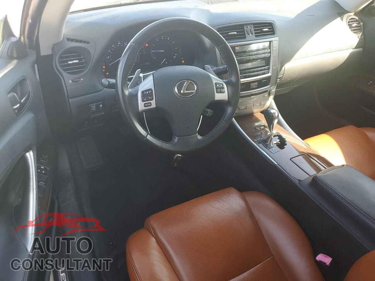 LEXUS IS 2012 - JTHFF2C28C2523789