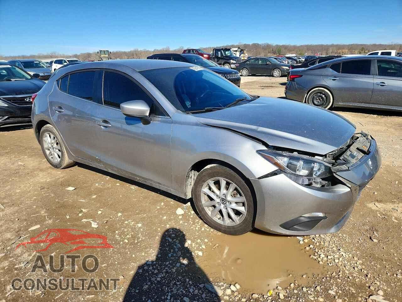 MAZDA 3 2016 - 3MZBM1K72GM263348