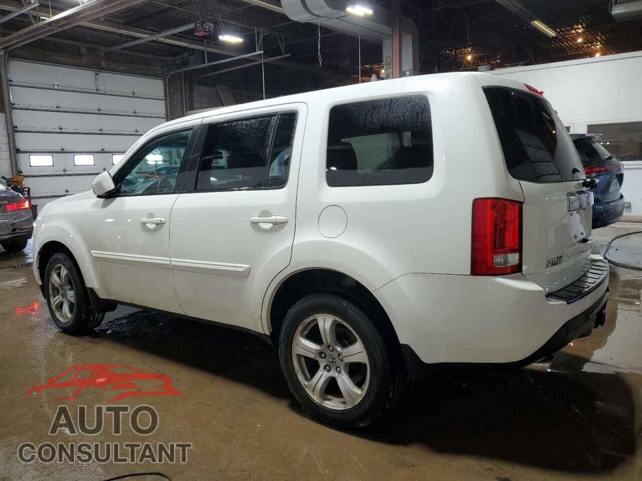 HONDA PILOT 2013 - 5FNYF4H63DB047497