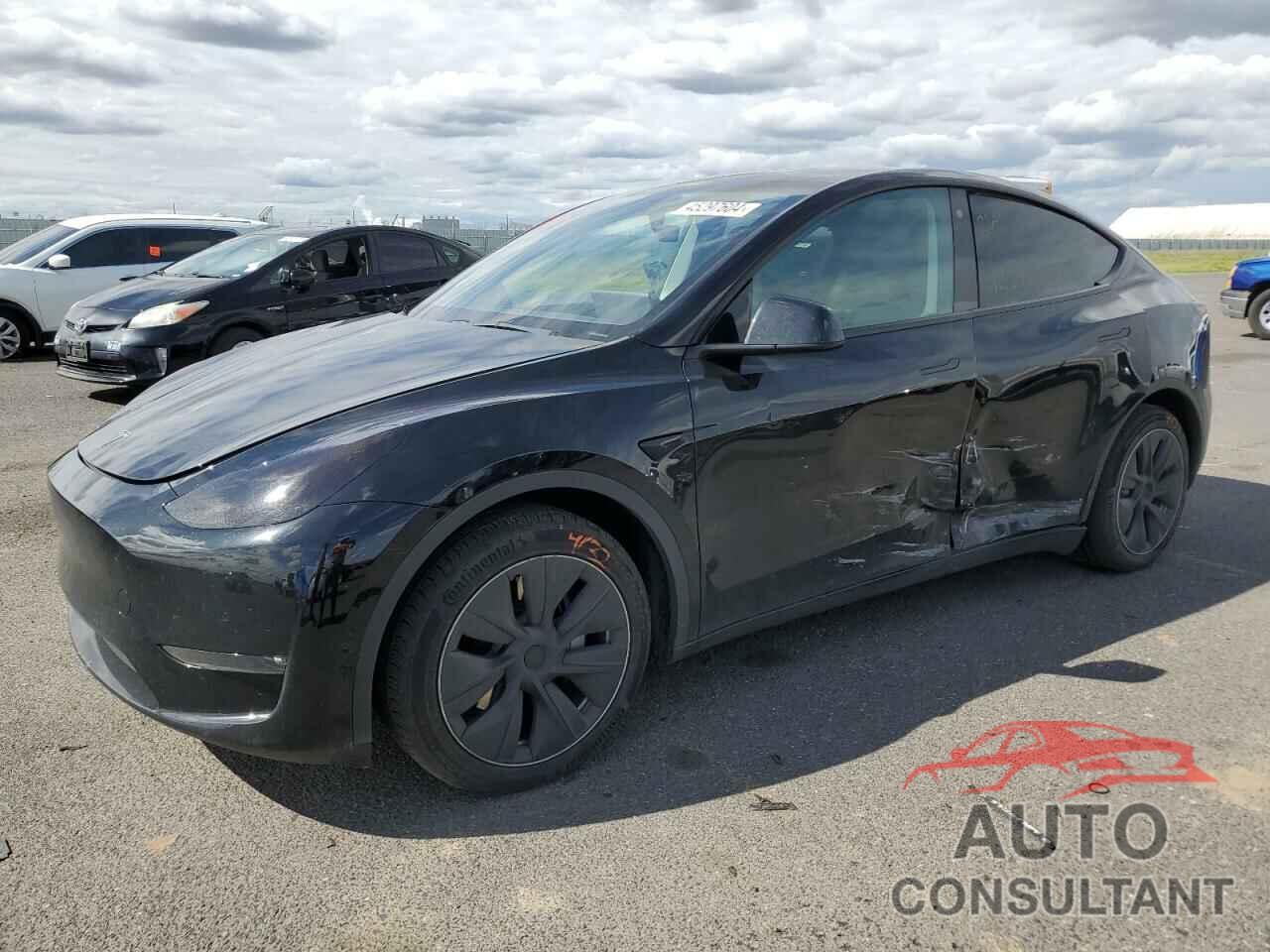 TESLA MODEL Y 2021 - 5YJYGAEE1MF282648