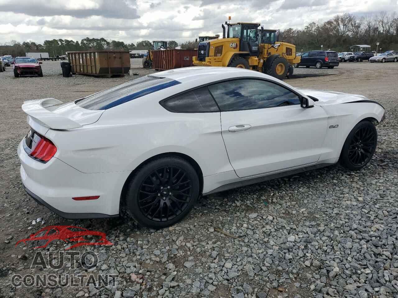 FORD MUSTANG 2019 - 1FA6P8CF2K5173597