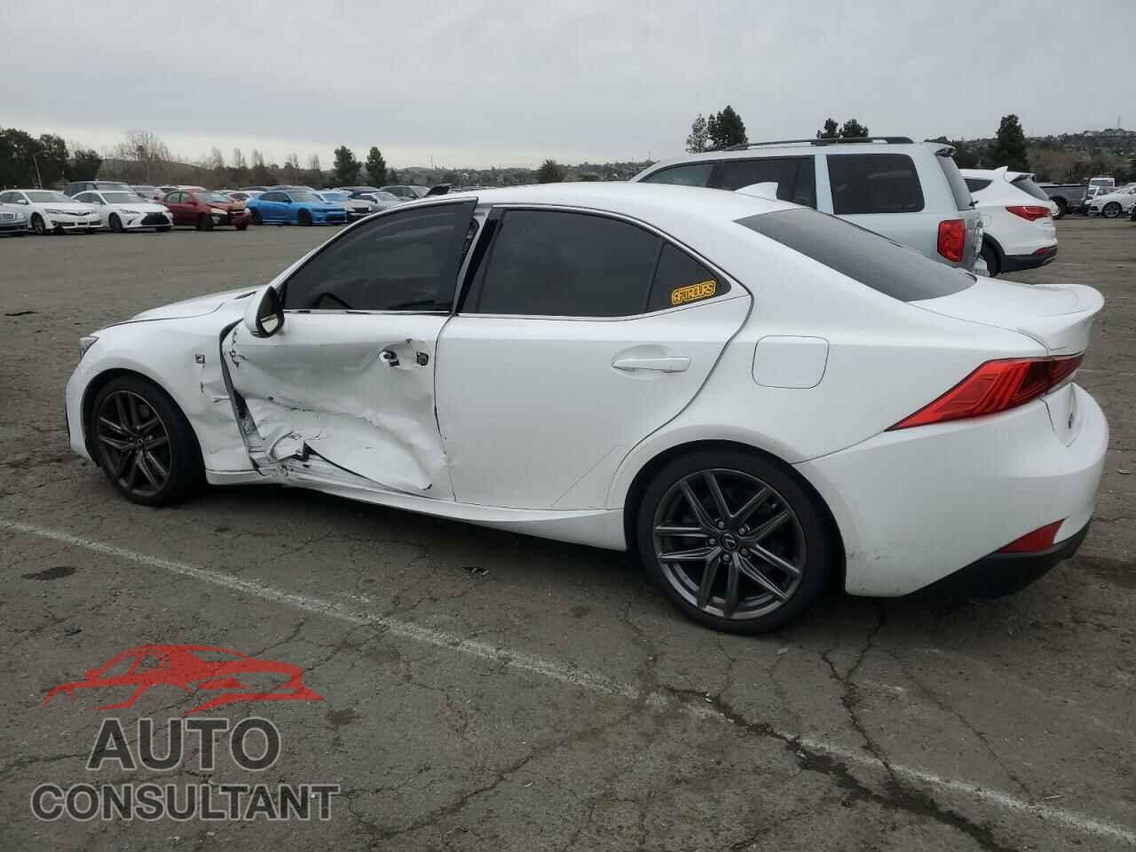 LEXUS IS 2017 - JTHBA1D29H5056622