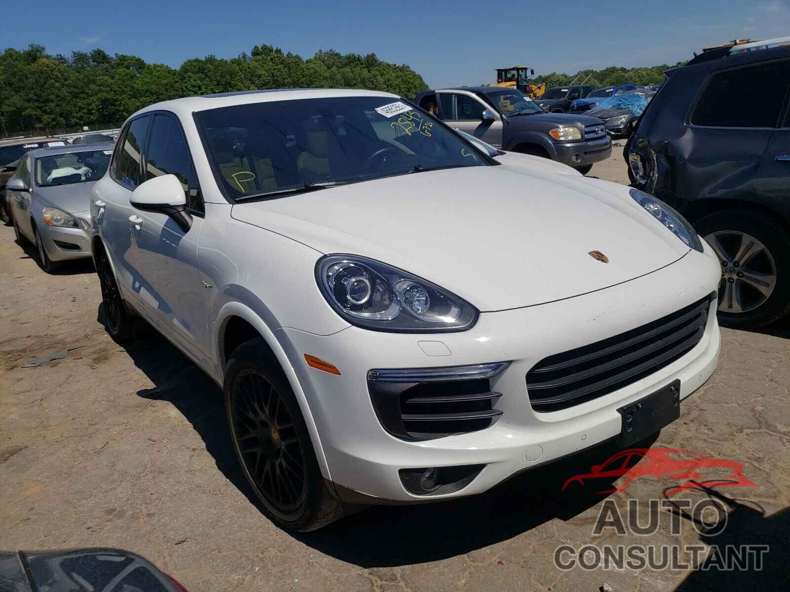 PORSCHE CAYENNE 2017 - WP1AE2A29HLA72843