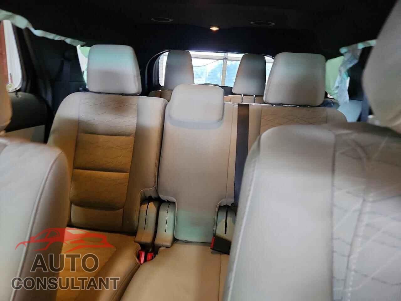 FORD EXPLORER 2013 - 1FM5K8B83DGA07020