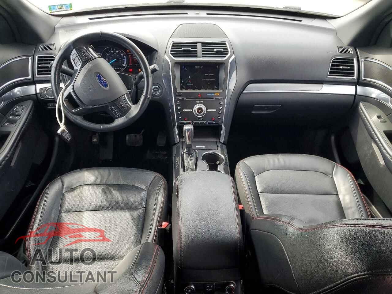 FORD EXPLORER 2018 - 1FM5K8GT0JGB02658