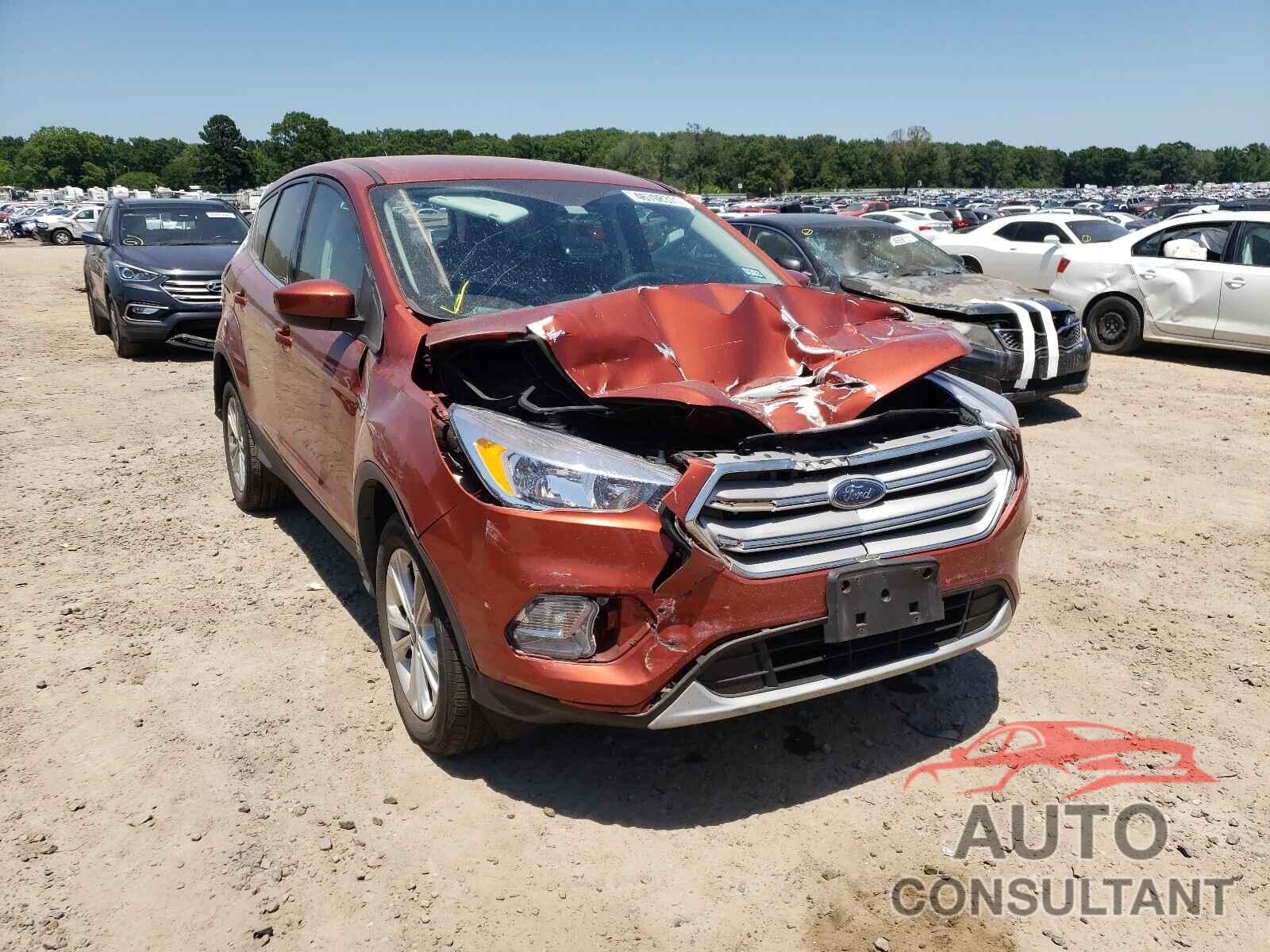 FORD ESCAPE 2019 - 1FMCU9GD1KUB81342