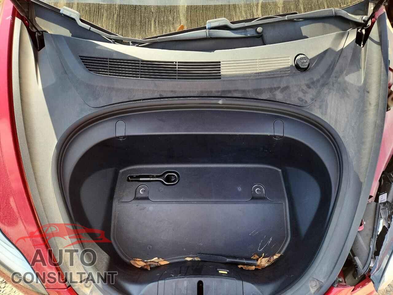 TESLA MODEL 3 2019 - 5YJ3E1EA2KF435905