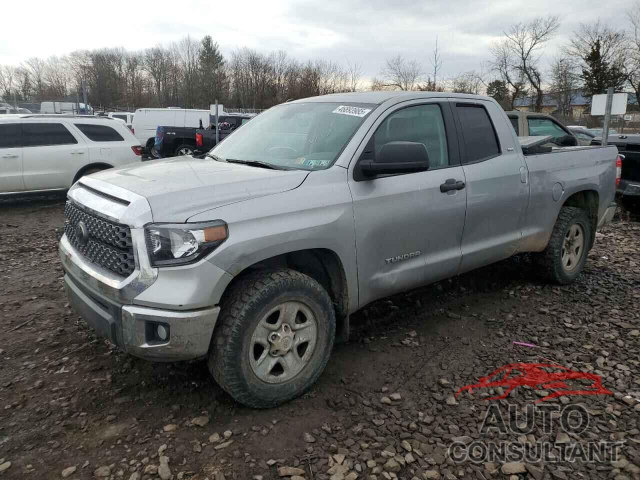 TOYOTA TUNDRA 2019 - 5TFUM5F18KX079687