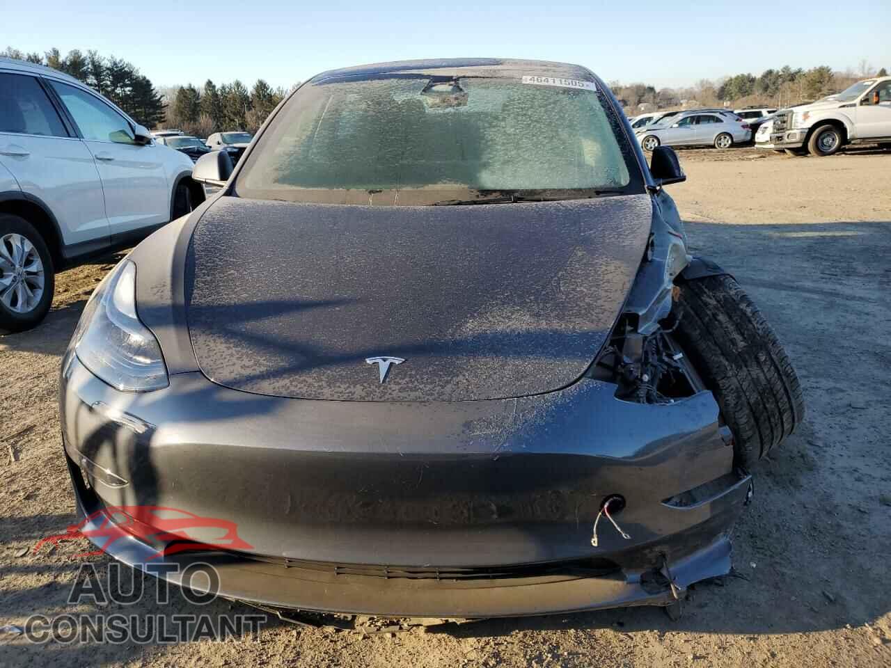 TESLA MODEL 3 2023 - 5YJ3E1EB3PF703943