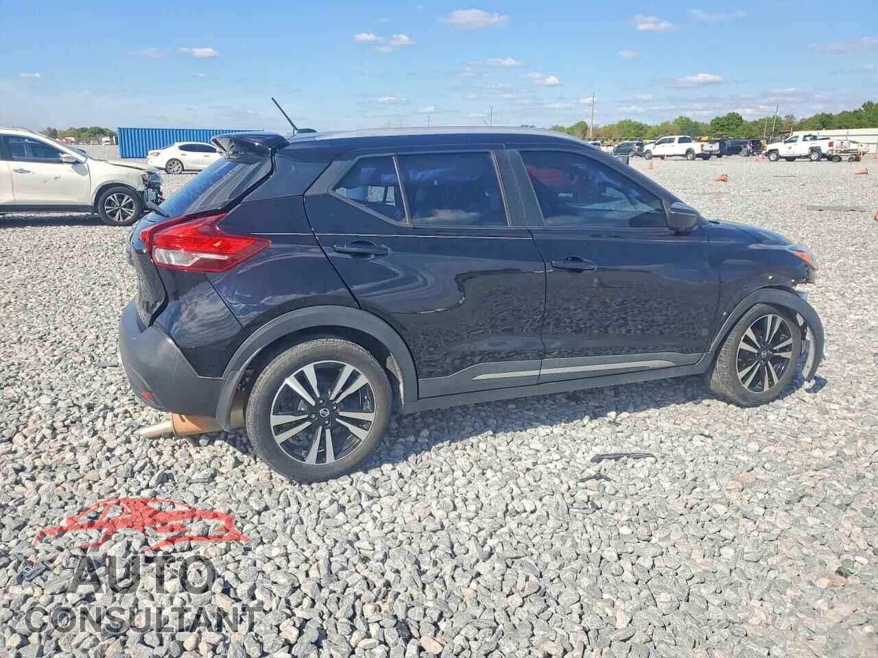 NISSAN KICKS 2019 - 3N1CP5CU3KL511523