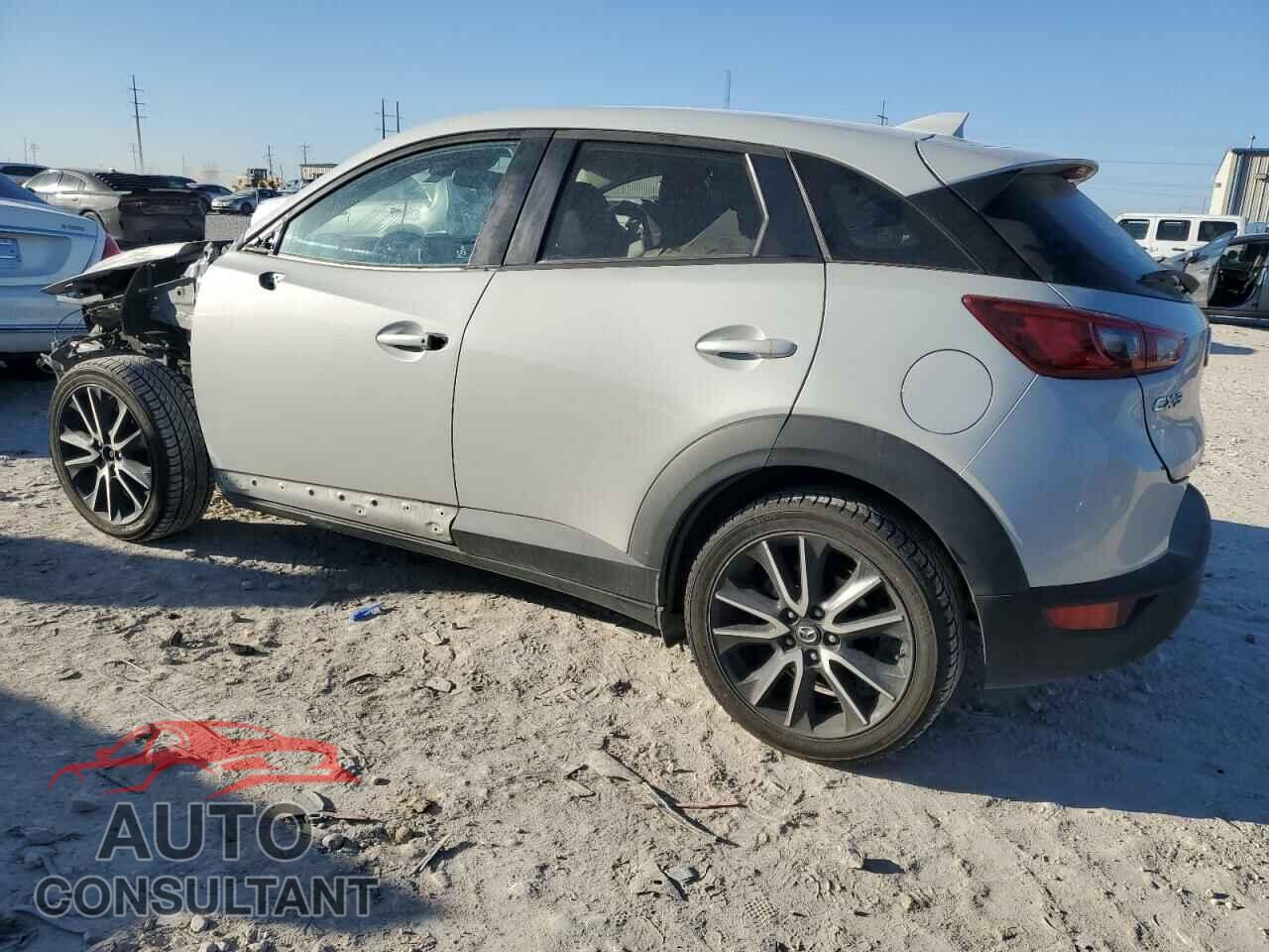 MAZDA CX-3 2018 - JM1DKDC77J0329677