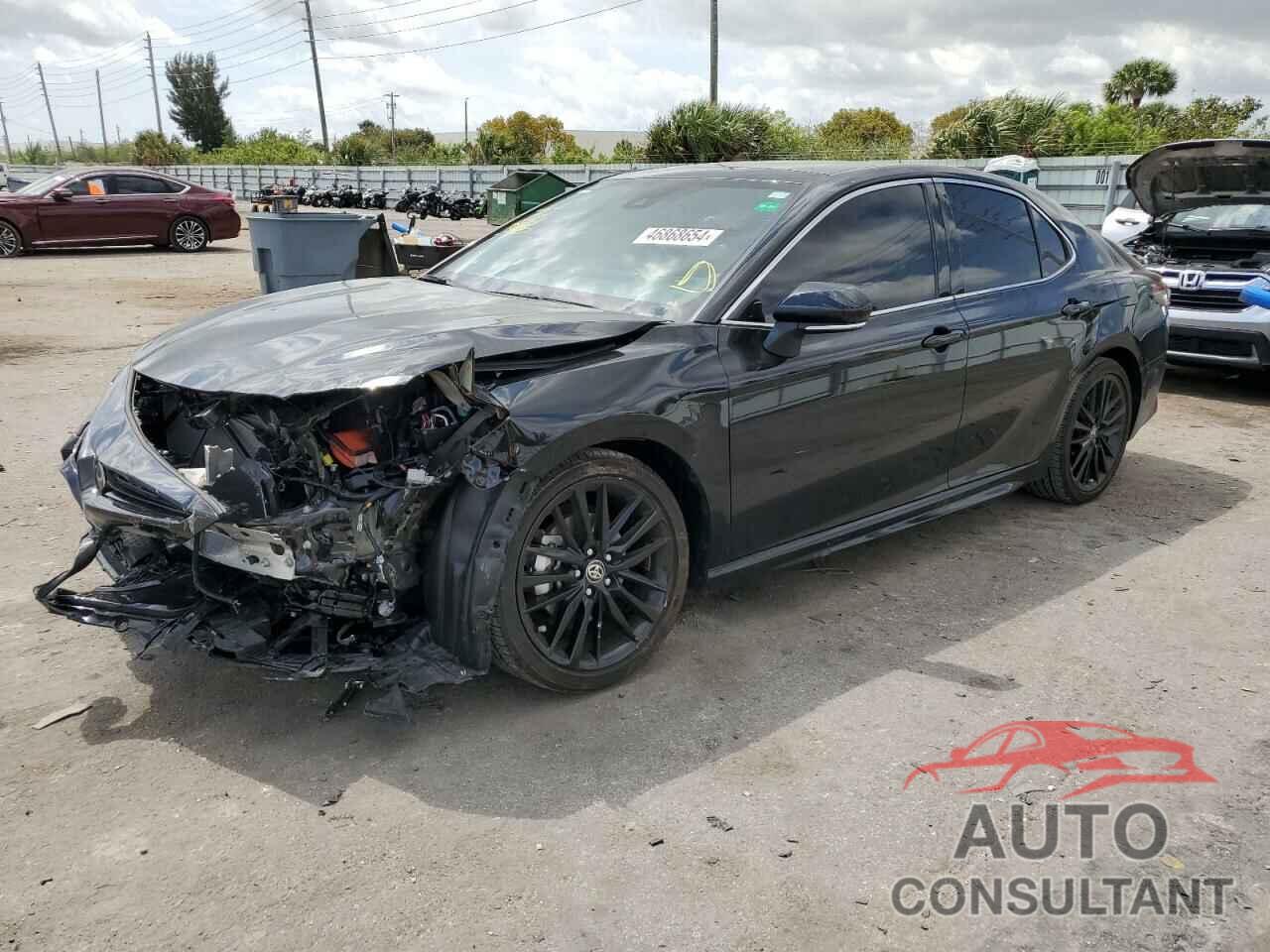 TOYOTA CAMRY 2022 - 4T1K61AK5NU075205