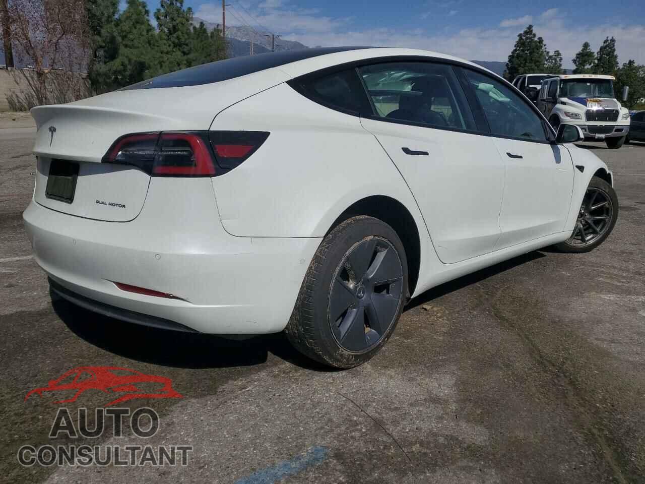 TESLA MODEL 3 2022 - 5YJ3E1EB4NF133531