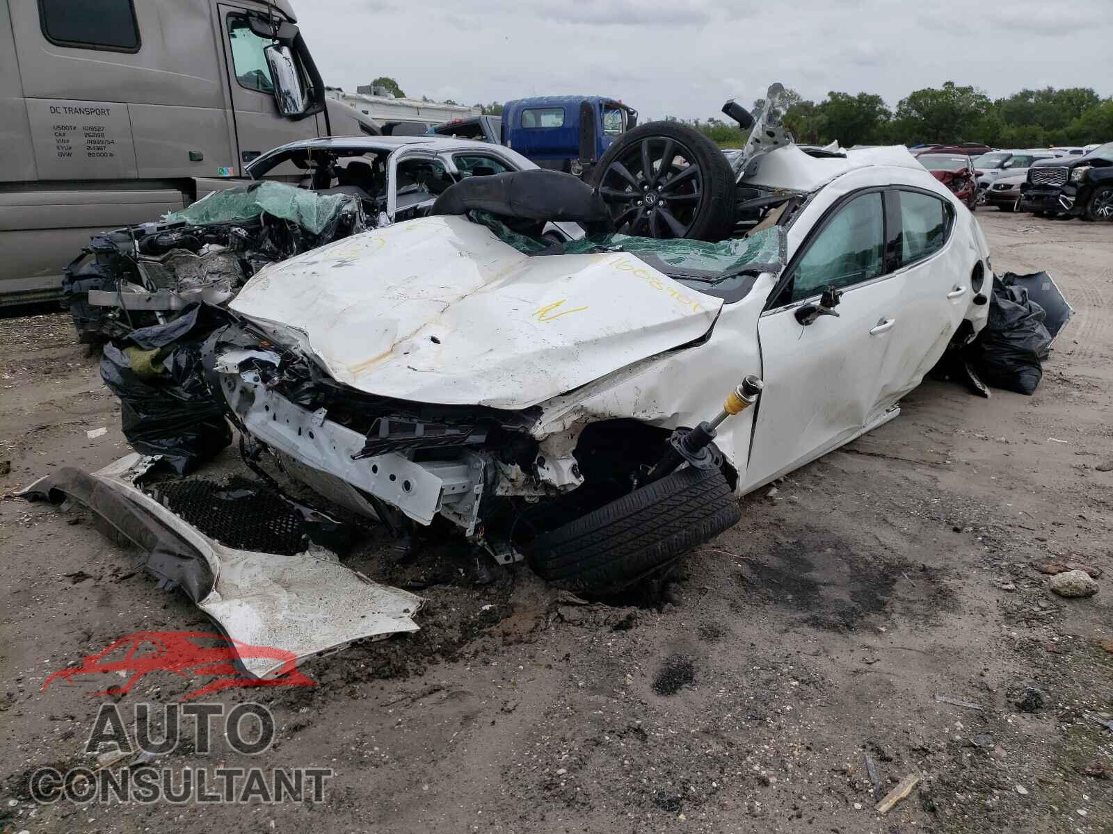 MAZDA 3 2021 - JM1BPAML7M1300567