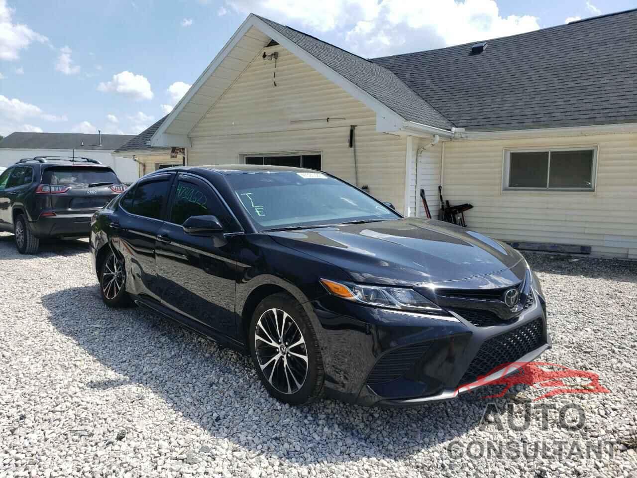 TOYOTA CAMRY 2019 - 4T1B11HK3KU700068