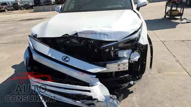 LEXUS UNKNOWN 2025 - 5TDAAAB6XSS044581