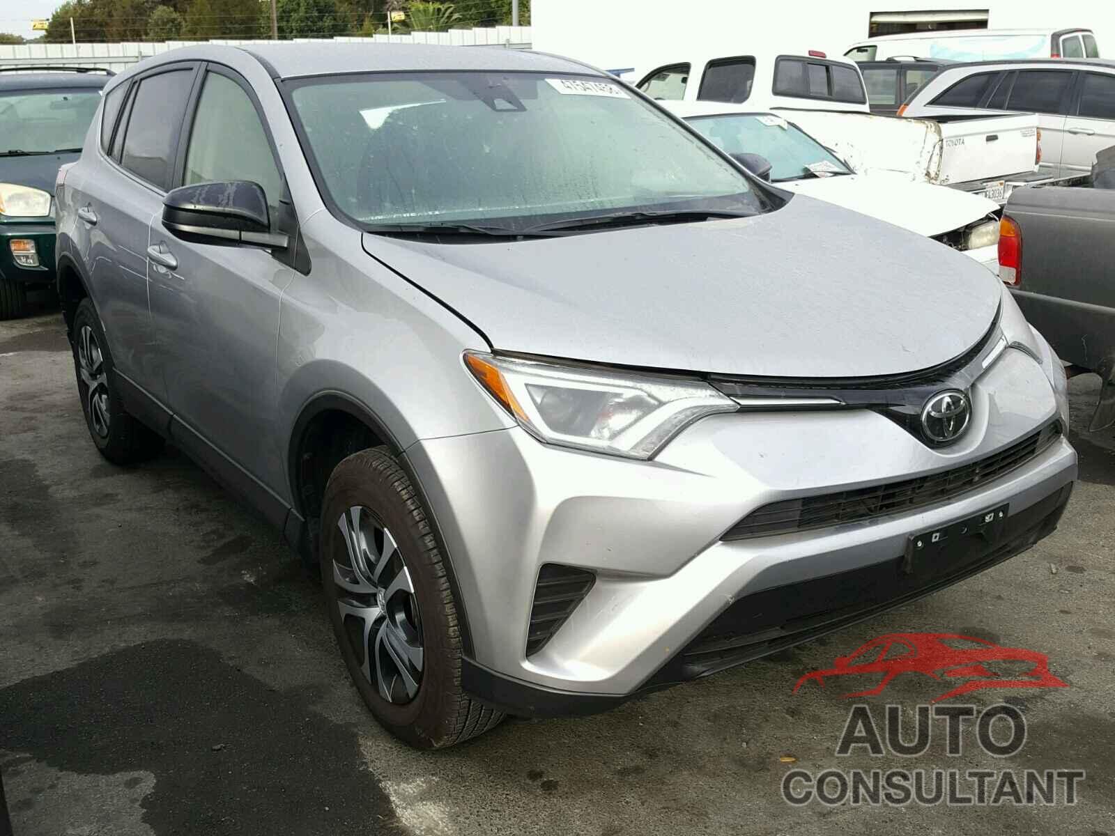 TOYOTA RAV4 LE 2018 - JTMZFREVXJJ159473