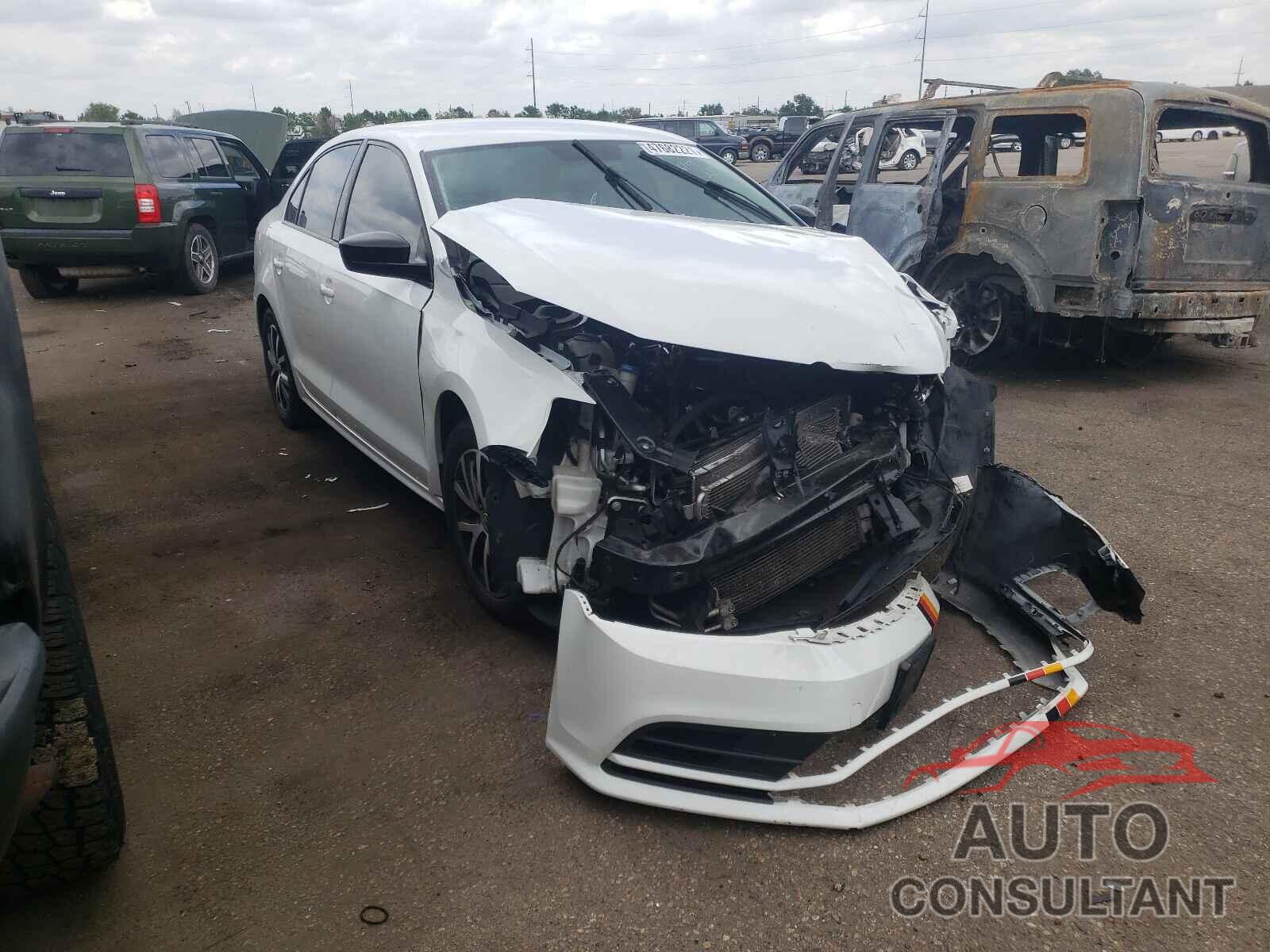 VOLKSWAGEN JETTA 2016 - 3VWD67AJ8GM379656