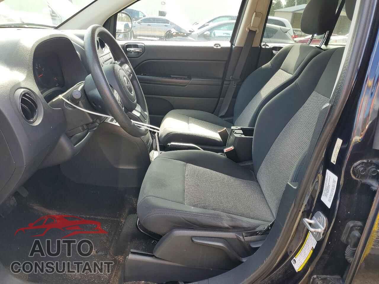 JEEP COMPASS 2011 - 1J4NF1FB8BD163844