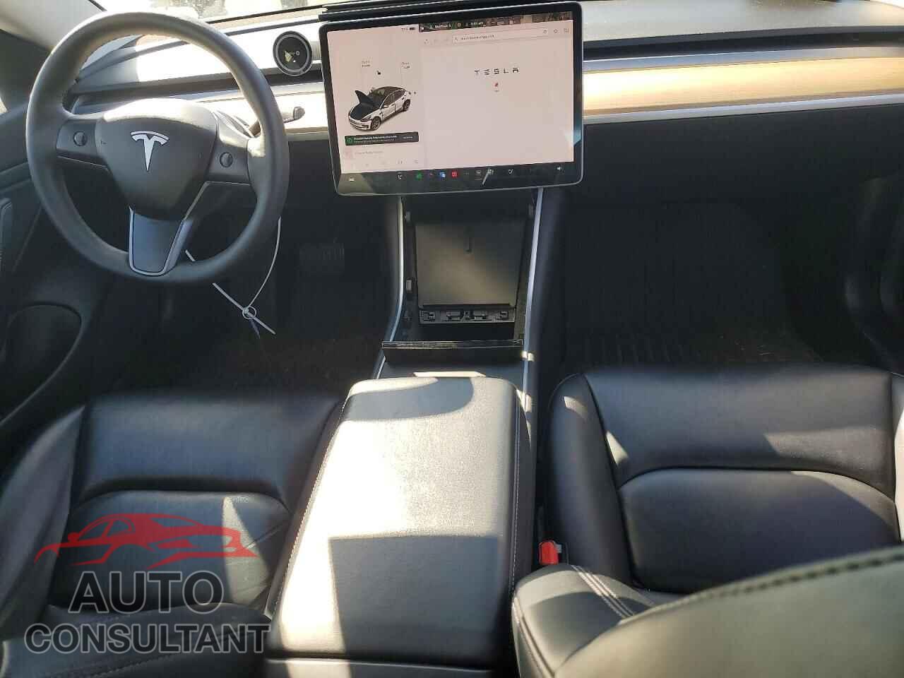 TESLA MODEL 3 2019 - 5YJ3E1EA4KF400203