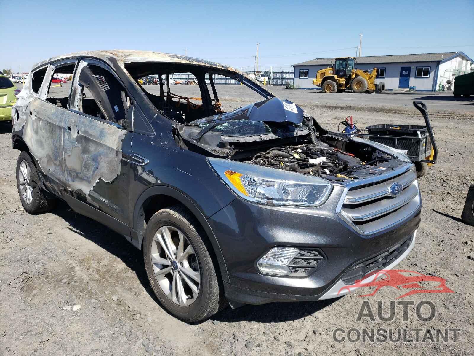 FORD ESCAPE 2017 - 1FMCU9GD9HUA54587