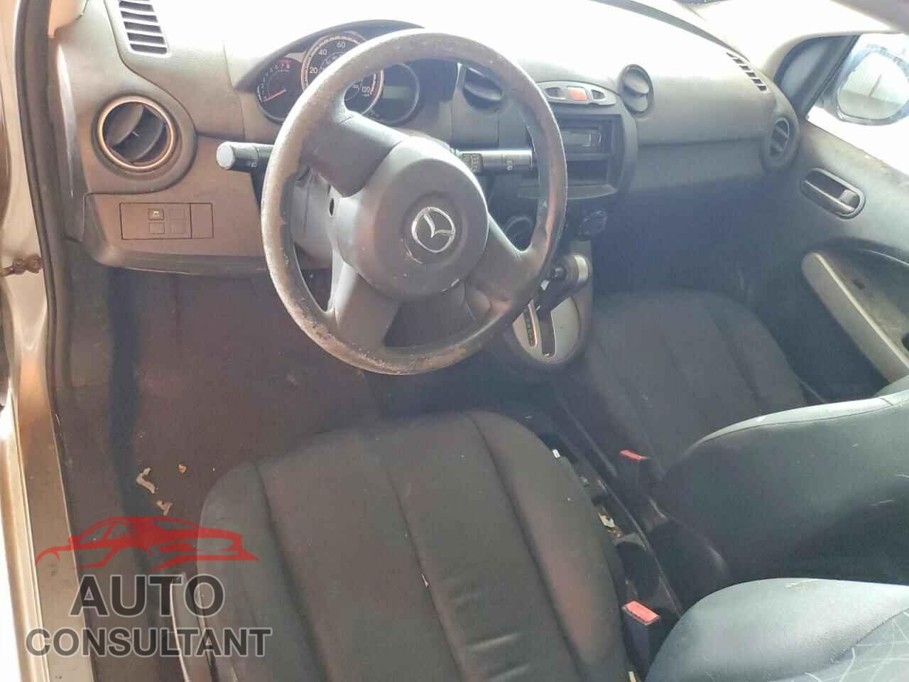 MAZDA 2 2013 - JM1DE1KZ8D0165921