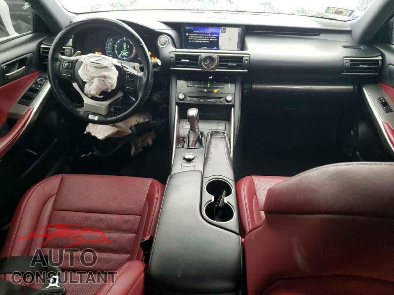 LEXUS IS 2017 - JTHCM1D28H5022800