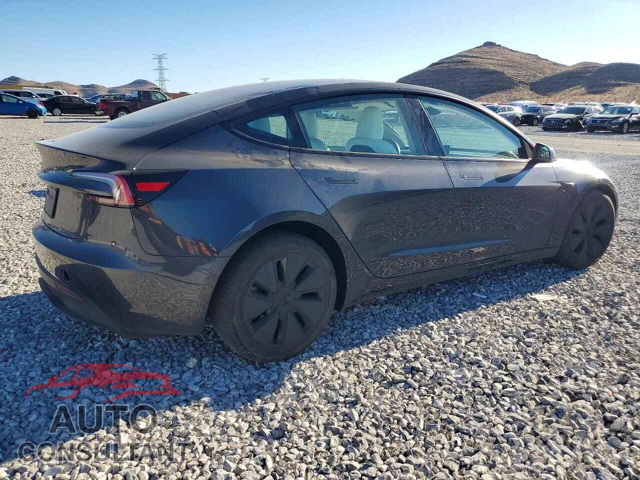 TESLA MODEL 3 2024 - 5YJ3E1EA1RF830717