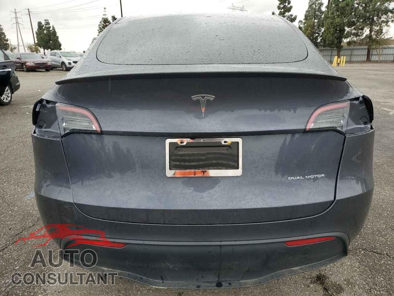 TESLA MODEL Y 2023 - 7SAYGDEEXPF852736